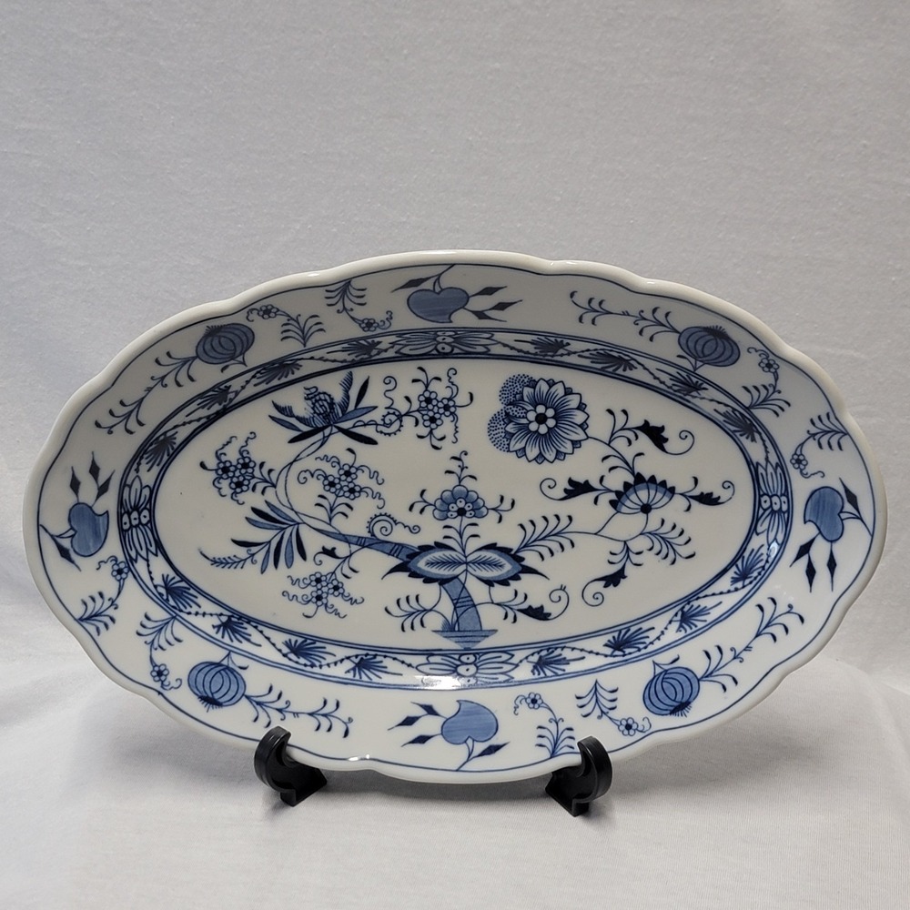1900 Czechoslovakia B. Bloch Eichwald Blue Onion Small Platter 13x9" MEISSEN